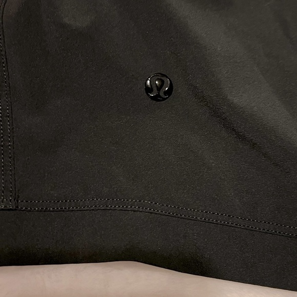 Lululemon 🍋 Training Athletic Running black shorts M - Picture 6 of 7